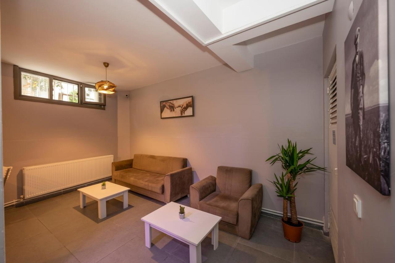 Taksim Square Hostel Istanbul Eksteriør bilde